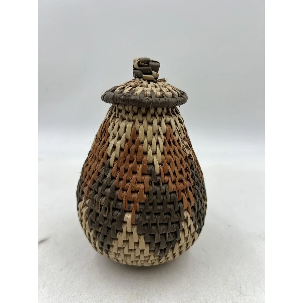 Unbranded handcrafted miniature